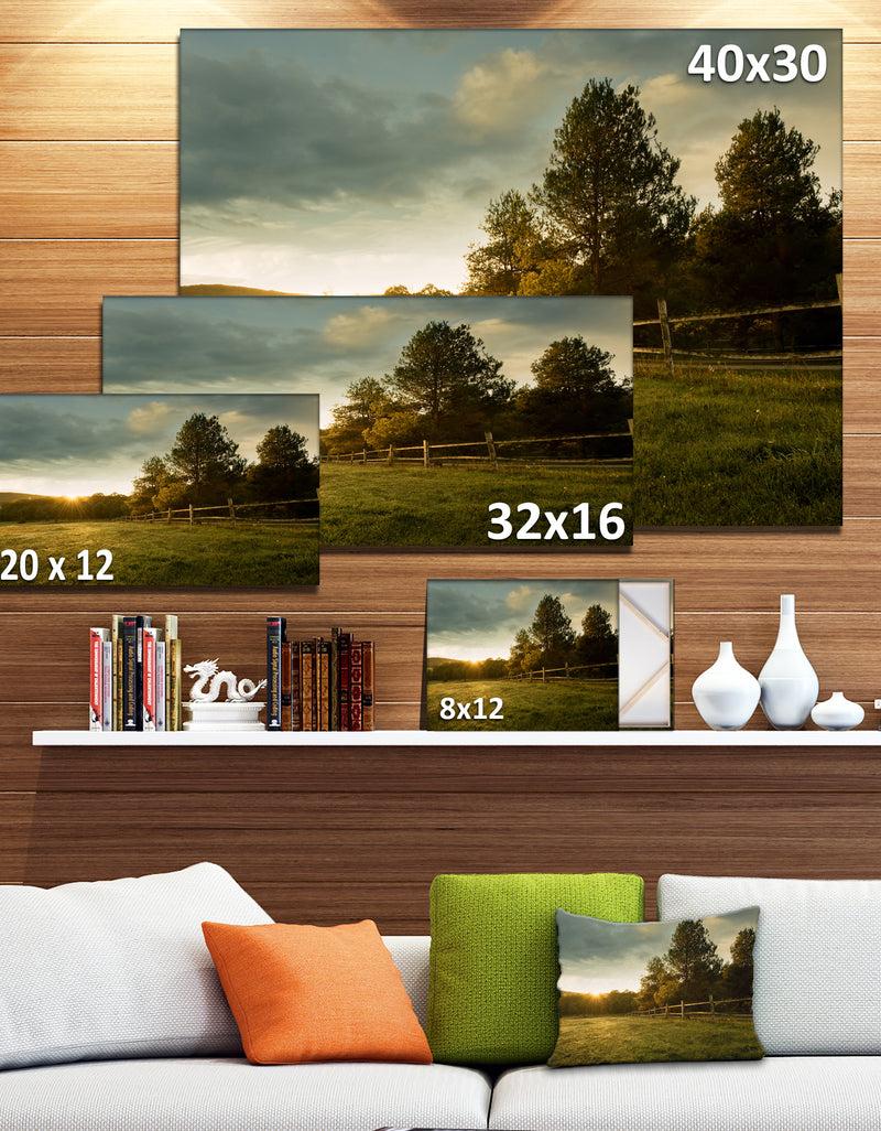 DesignQ Beautiful Sunrise In The Farm - Landscape Wall Artwork