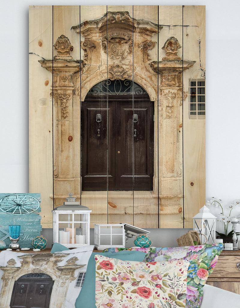 DesignQ Old door Bari Italy - Vintage Print on Natural Pine Wood