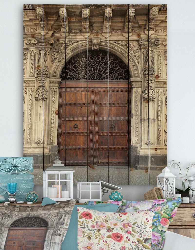 DesignQ Old Door in Catania - Vintage Print on Natural Pine Wood