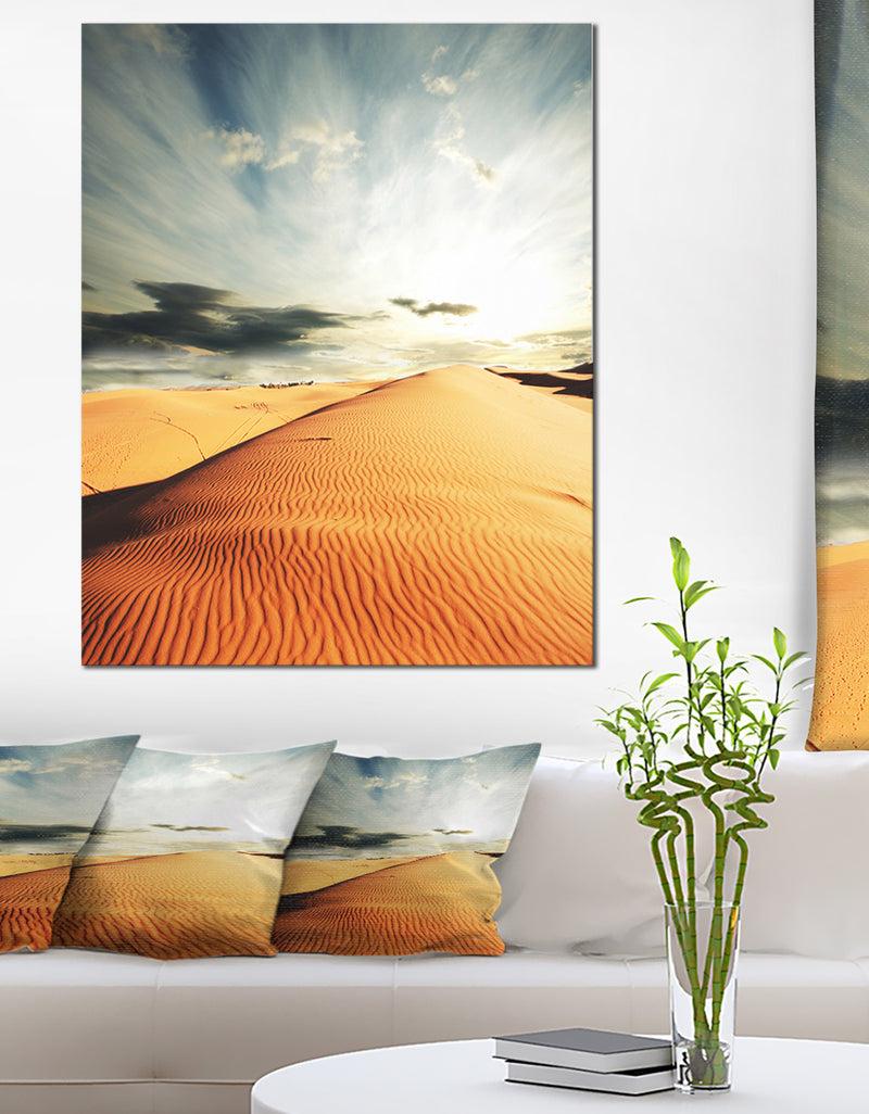 DesignQ Sahara Desert And Cloudy Sky - Oversized Landscape Canvas Art