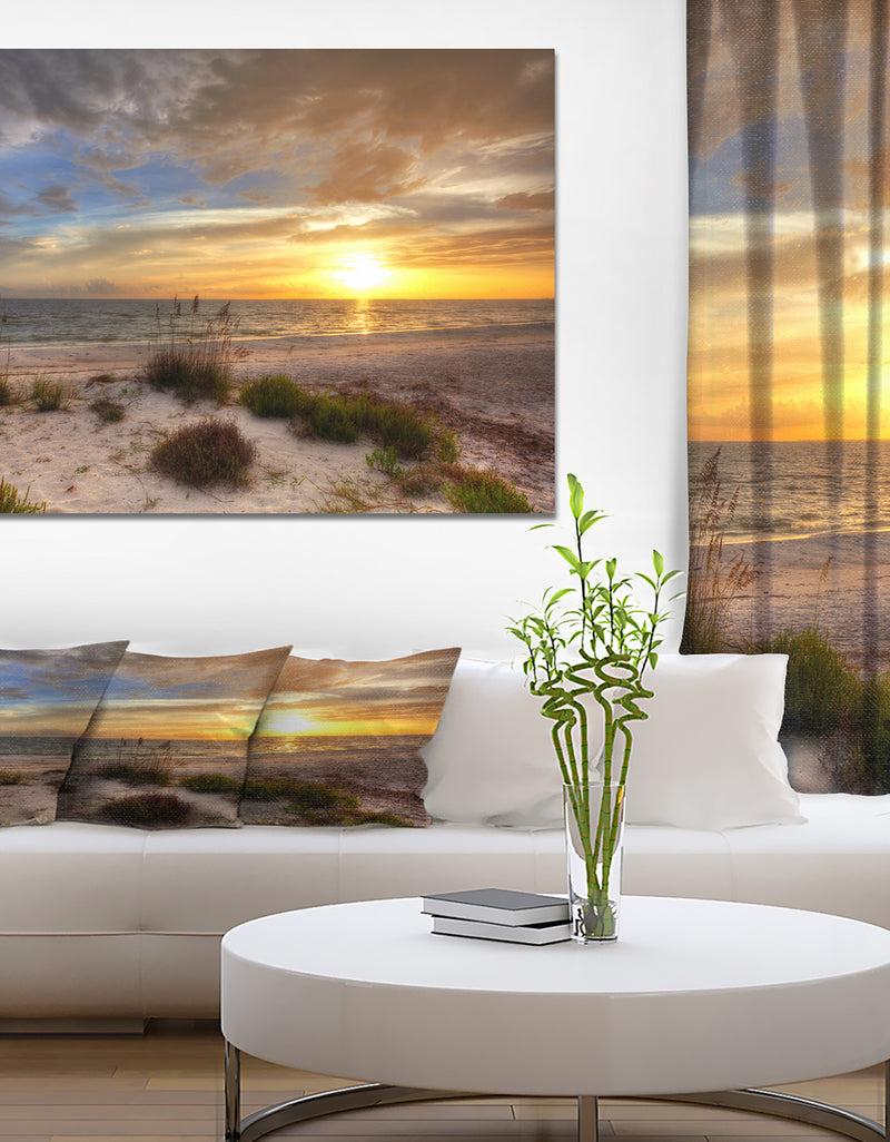 DesignQ Sandy Beach with sunset - Sea & Shore Photography on wrapped Canvas DesignQ Sandy Beach with sunset - Sea & Shore Photography on wrapped Canvas