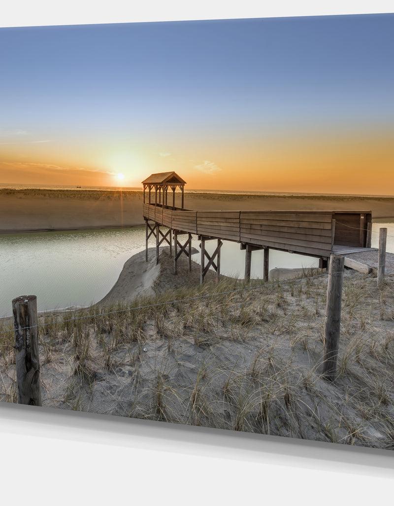DesignQ Watchtower At North Sea Dunes - Extra Large Landscape Canvas Art Print