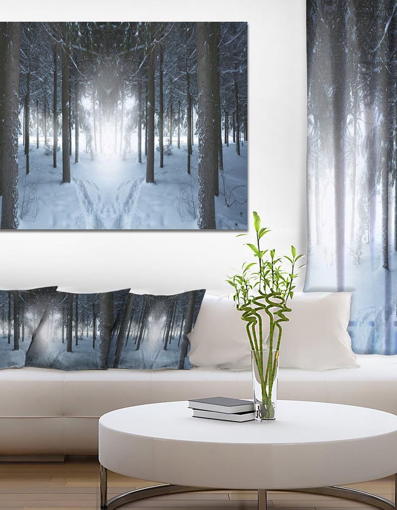 DesignQ Winter Forest with Dark Woods - Extra Large Landscape Canvas Art Print