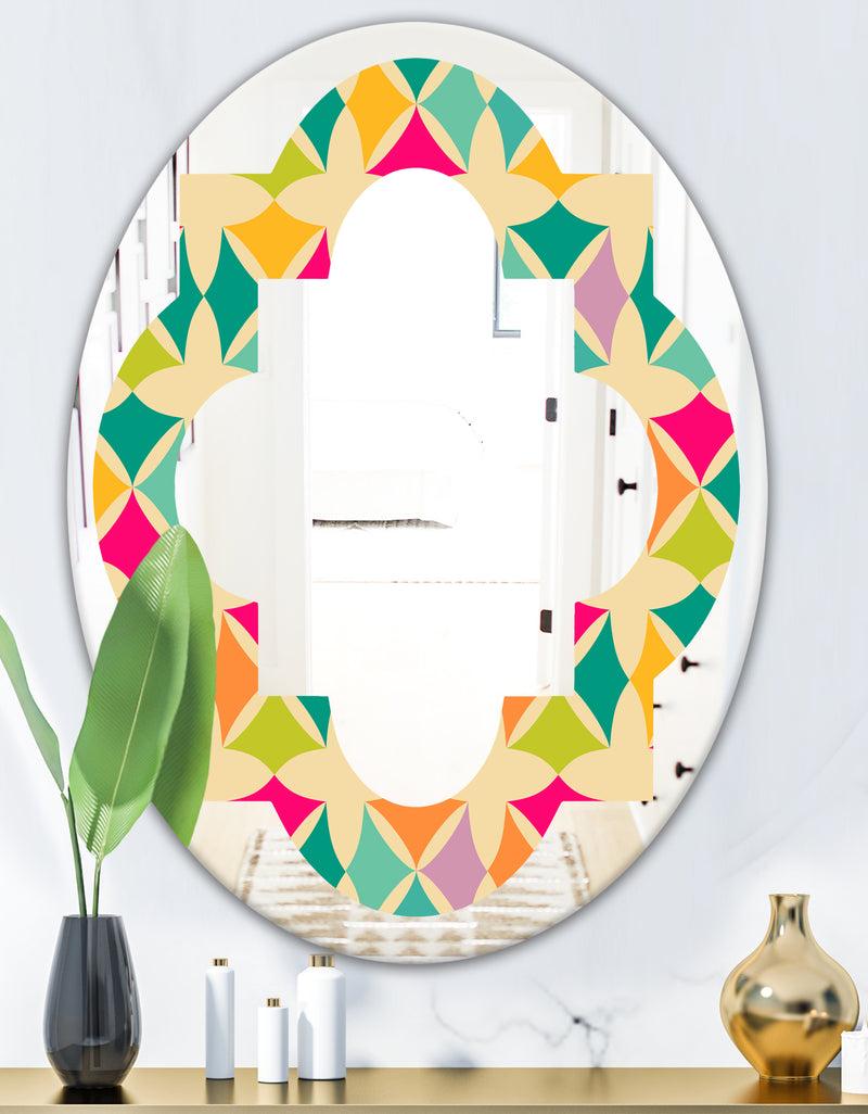 DesignQ Abstract Retro Geometric Pattern III - Modern Round Or Oval Wall Mirror - Quatrefoil