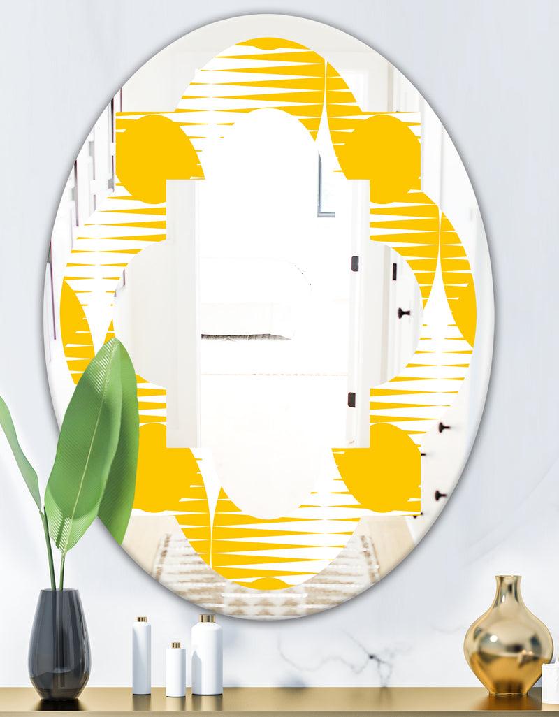 DesignQ Abstract Retro Geometric Pattern IV - Modern Round Or Oval Wall Mirror - Quatrefoil