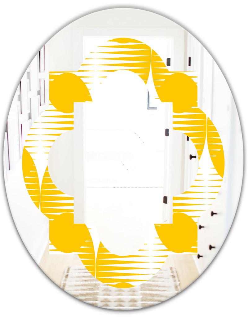 DesignQ Abstract Retro Geometric Pattern IV - Modern Round Or Oval Wall Mirror - Quatrefoil