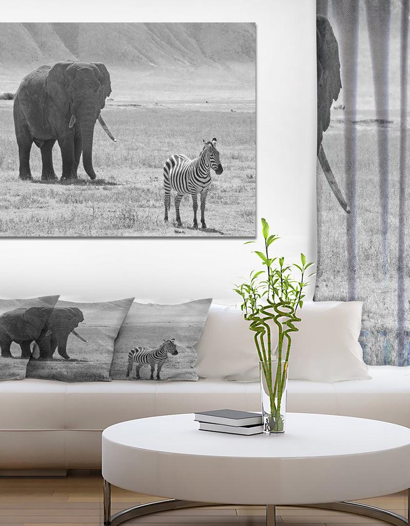 DesignQ African Elephant and Zebra - Africa Animals Photography on Wrapped Canvas