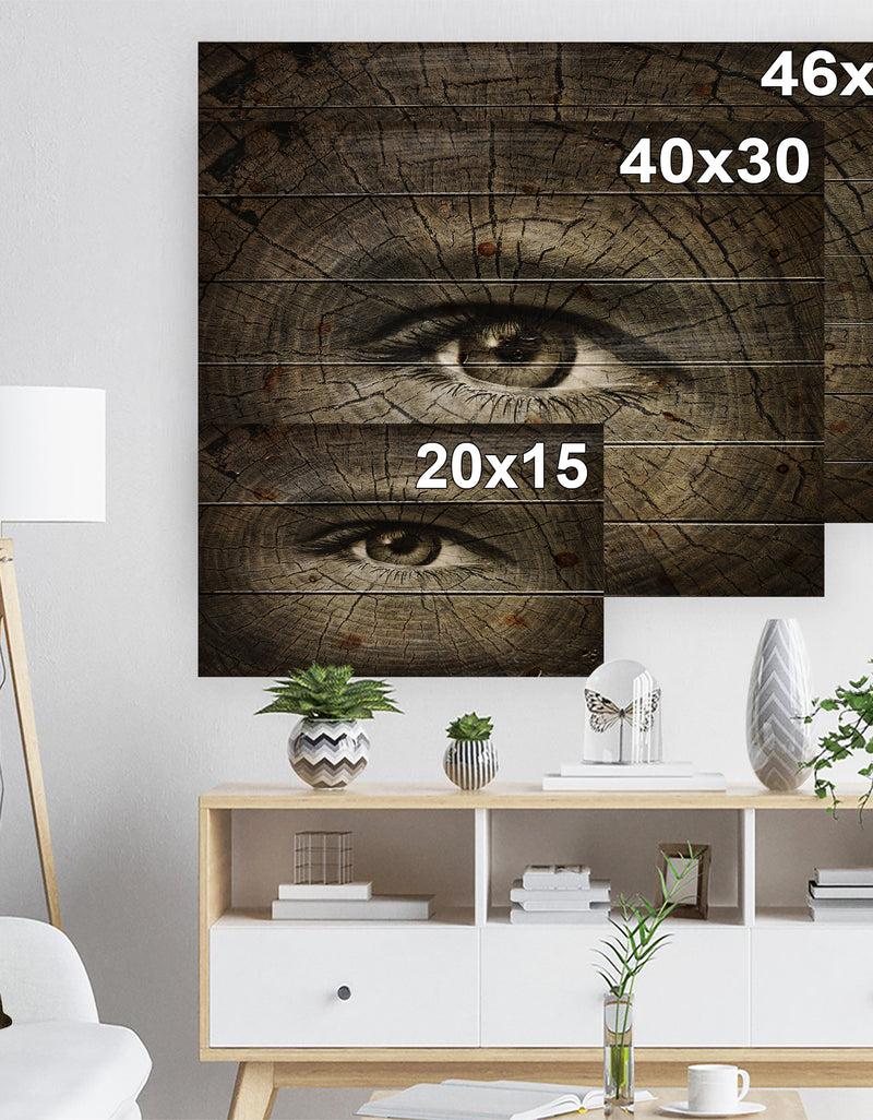 DesignQ Aging Eyes - Abstract Print On Natural Pine Wood