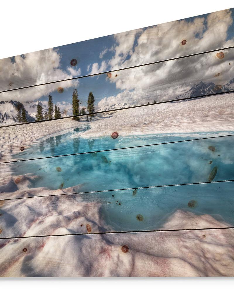 DesignQ Amazing Blue Melt Lake In Fog - Landscape Print On Natural Pine Wood