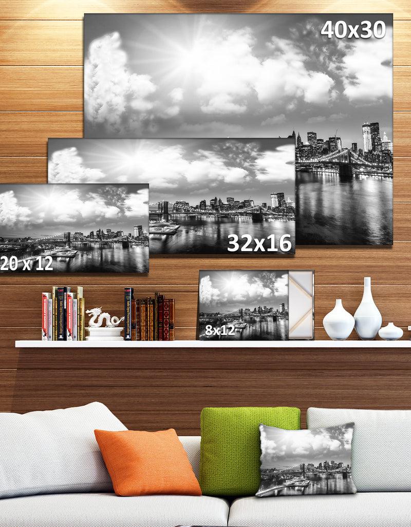 DesignQ Amazing Night In New York City - Cityscape Photo Canvas Print