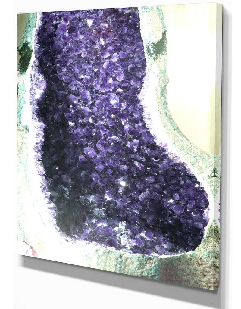 DesignQ Amethyst Geode On Black Beautiful Natural Crystals Gemstone - Stone Photographic On Wrapped Canvas