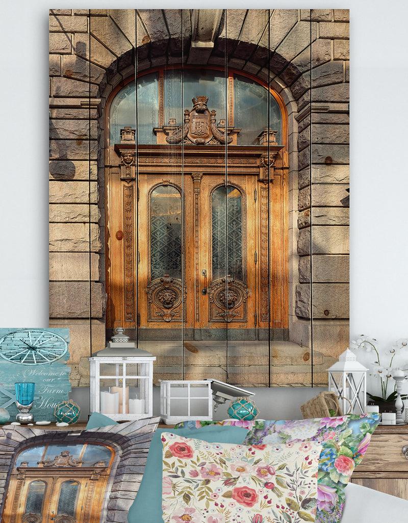 DesignQ Antique Door with Lion Shaped Knockers in Helsinki Finland - Vintage Print on Natural Pine Wood