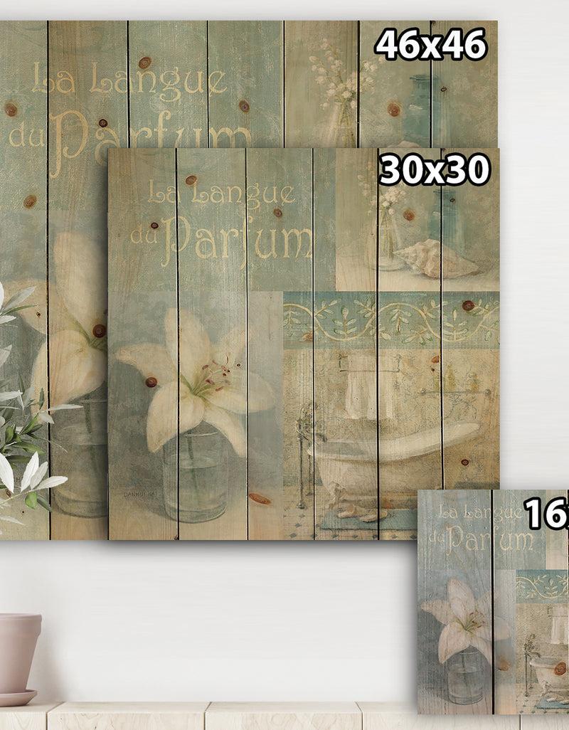 DesignQ Bathroom Lily Parfum Bath Story - Traditional Print On Natural Pine Wood