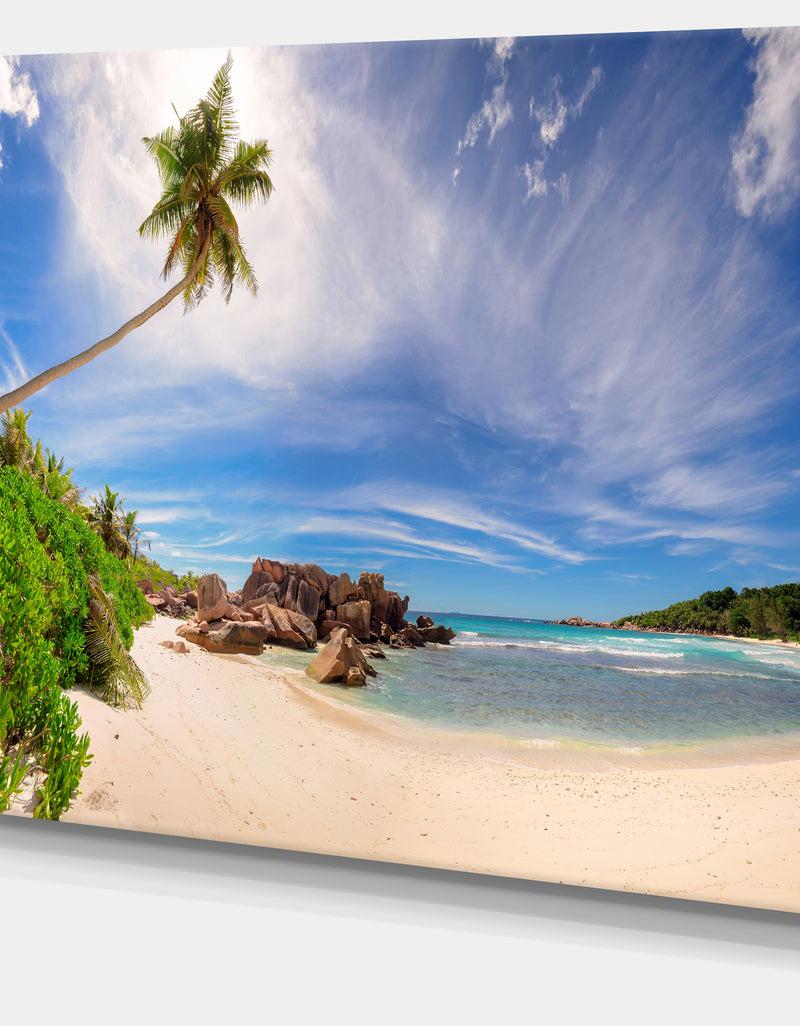 DesignQ Beautiful Beach At La Digue Seychelles - Large Seashore Canvas Print