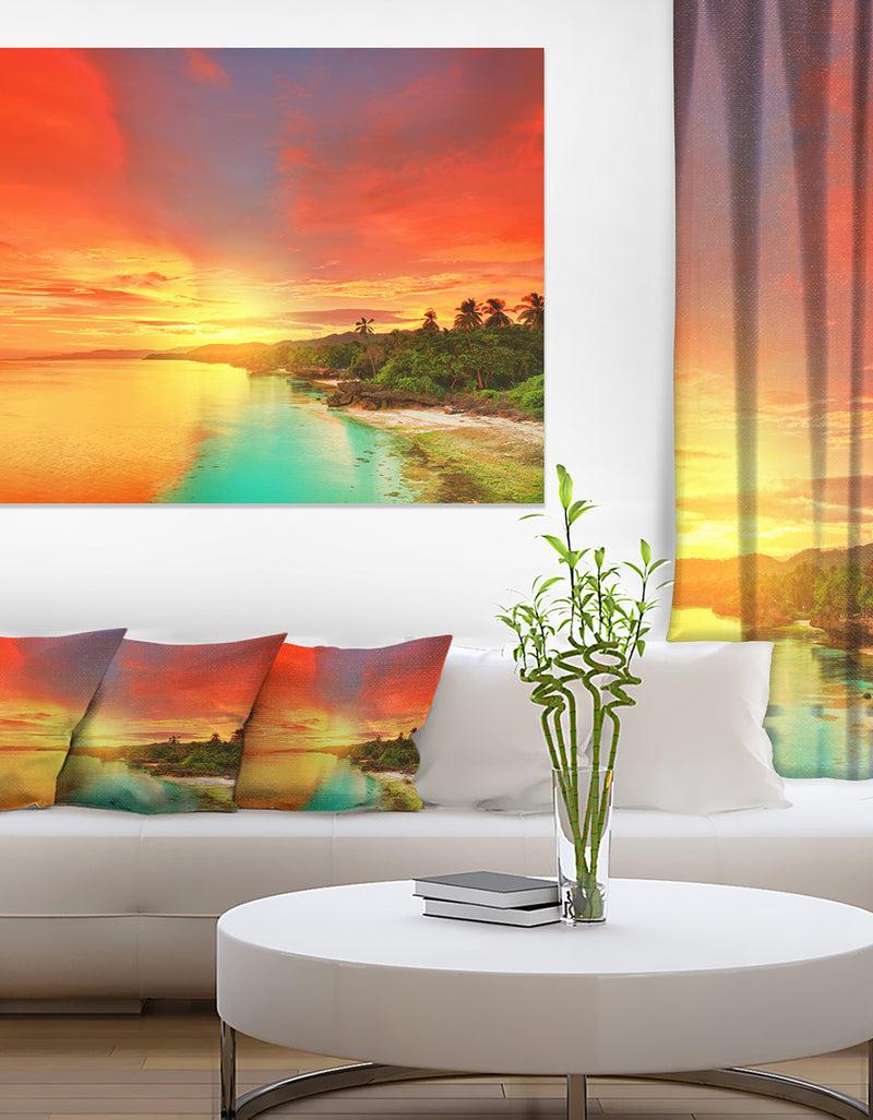 DesignQ Beautiful Coastline in Philippines - Extra Large Seascape Art Canvas