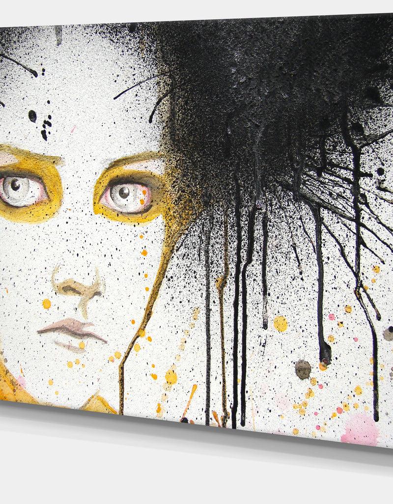 DesignQ Beautiful Girl With Yellow Eyes - Portrait Digital Art Canvas Print