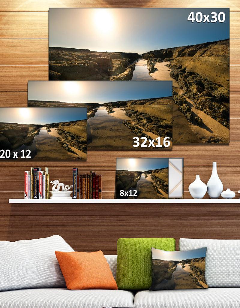 DesignQ Beautiful Landscape At Norah Head - Landscape Art Print Canvas