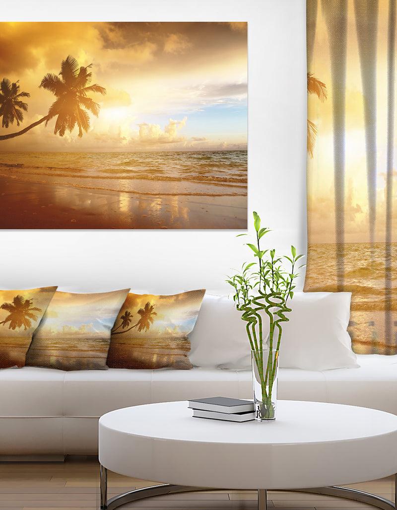 DesignQ Beautiful Palms at the Caribbean Beach - Extra Large Seascape Art Canvas