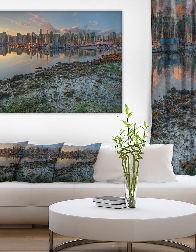DesignQ Beautiful Sunrise at Vancouver Downtown - Seashore Art Print on Canvas
