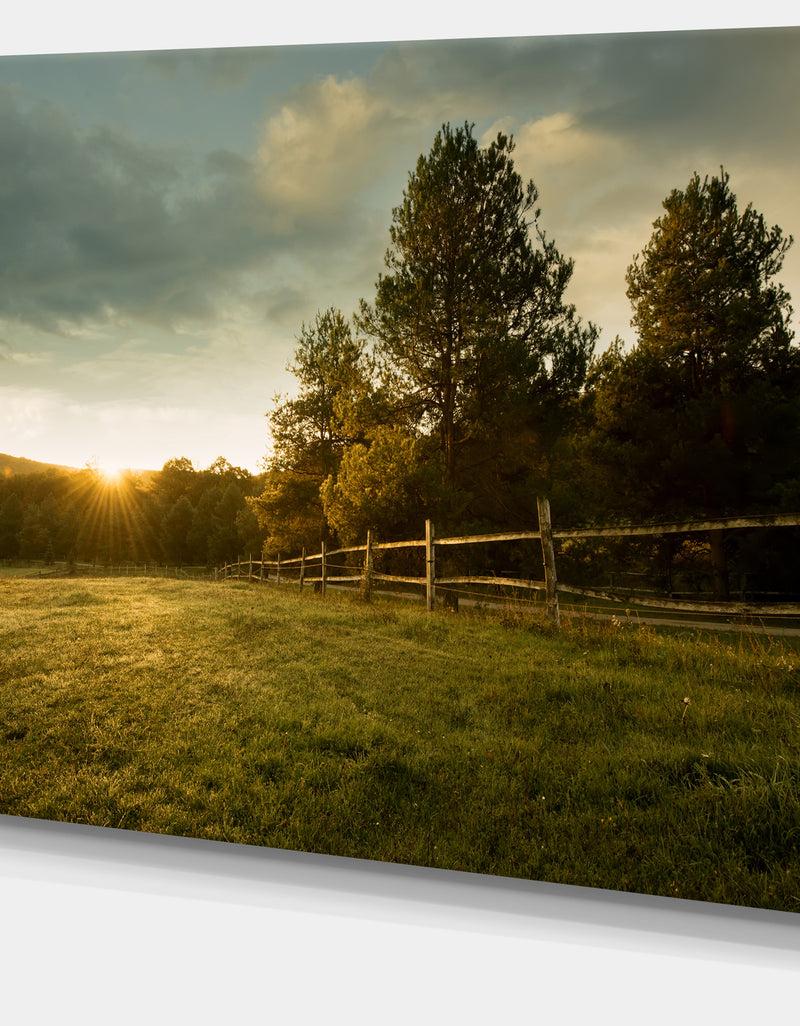 DesignQ Beautiful Sunrise In The Farm - Landscape Wall Artwork