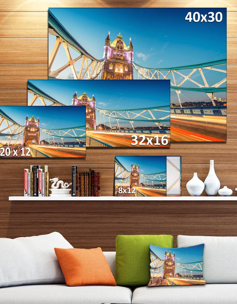 DesignQ Beautiful View Of Tower Bridge London - Cityscape Canvas Print