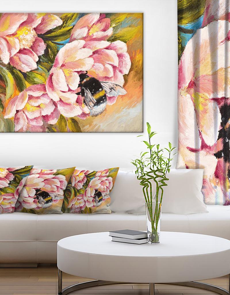 DesignQ Bee Sitting on Flower - Floral Canvas Artwork