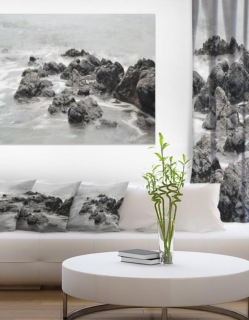 DesignQ Black and White Rocky Coastline - Extra Large Seashore Canvas Art