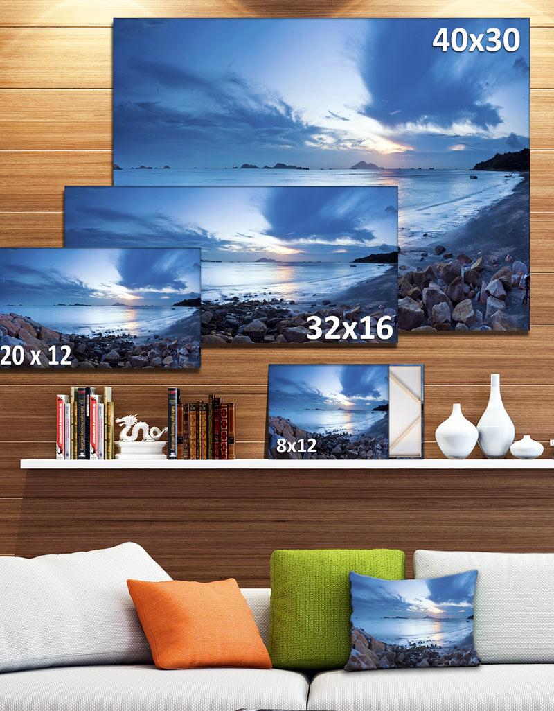 DesignQ Blue Sea Sunset On Sandy Coastline - Contemporary Seascape Art Canvas