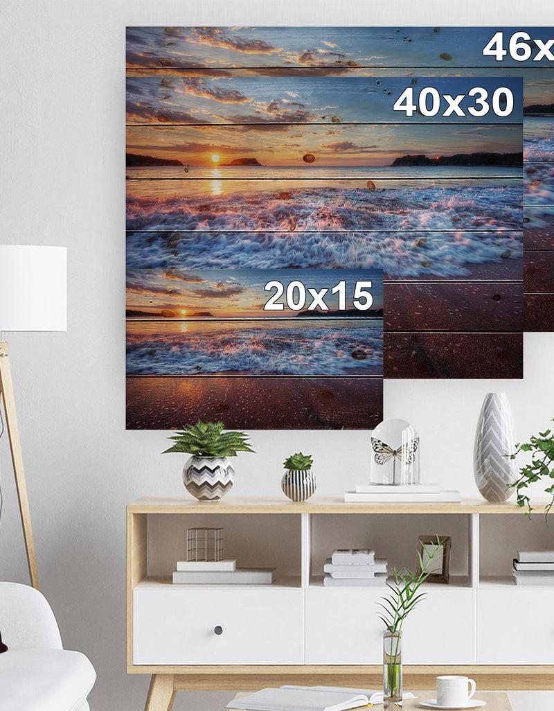 DesignQ Blue Sea Waves During Sunset - Seashore Print On Natural Pine Wood