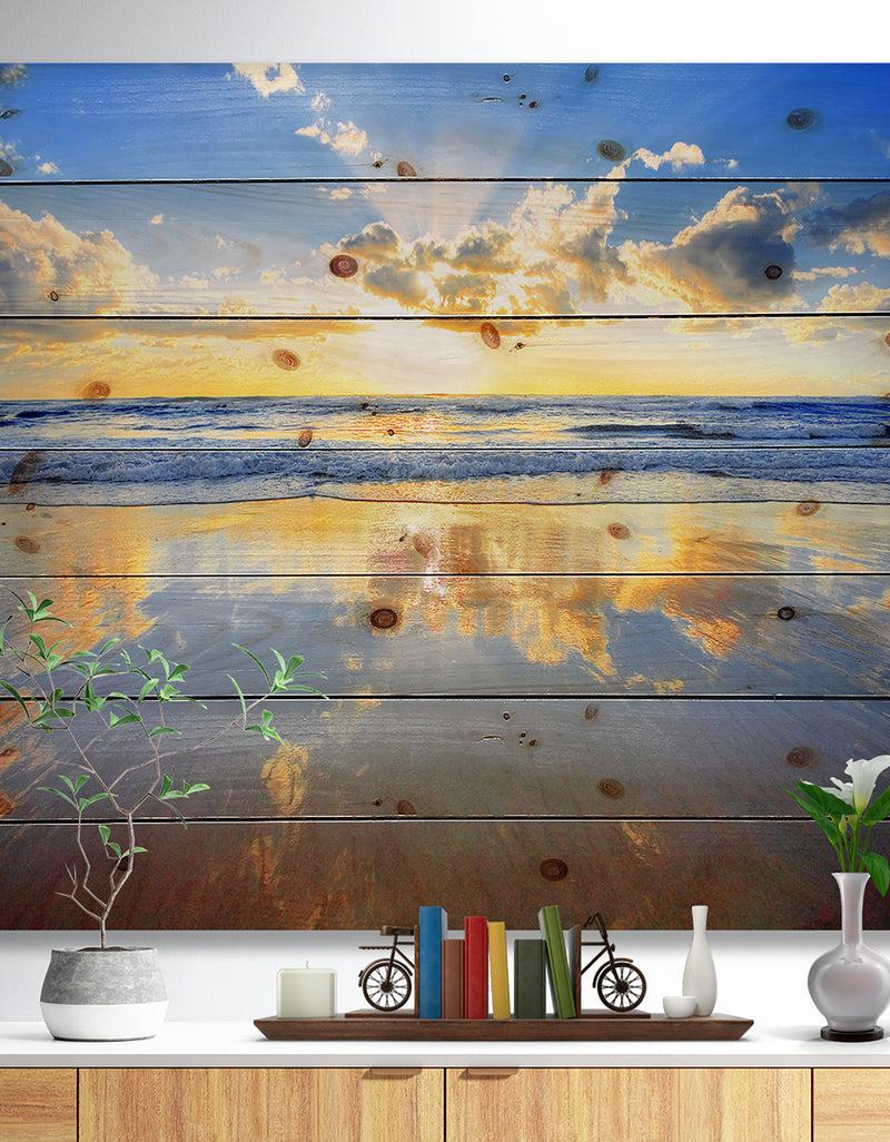 DesignQ Blue Sky and Clouds Mirrored in Sea - Seashore Print on Natural Pine Wood