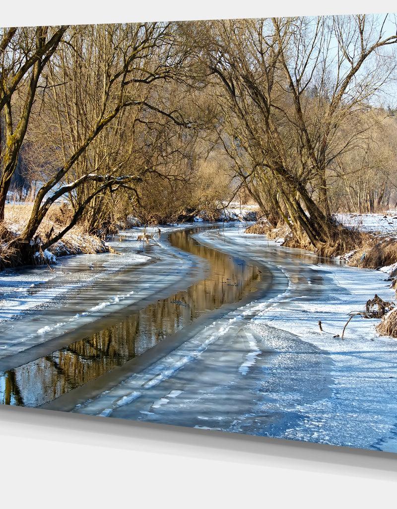 DesignQ Blue Sunny Day In Winter Landscape - Landscape Artwork Canvas