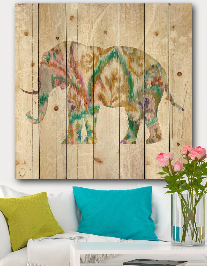 DesignQ Boho Paisley Elephant II vII - Bohemian & Eclectic Print on Natural Pine Wood