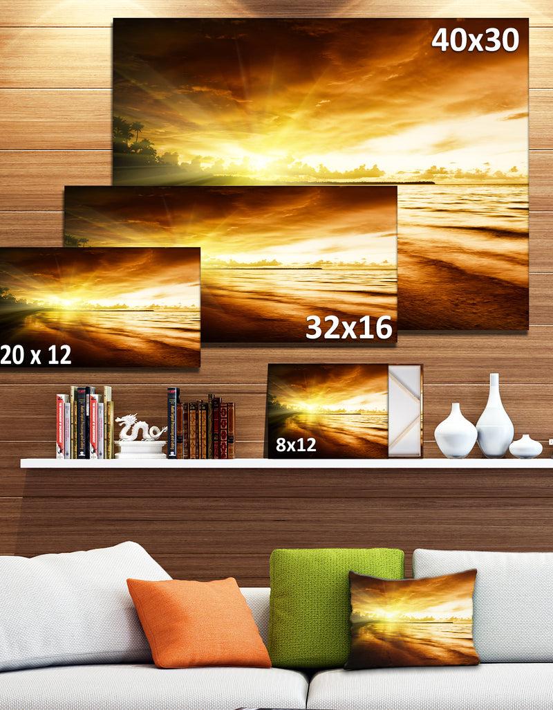 DesignQ Breathtaking Yellow Caribbean Beach - Seashore Canvas Wall Art
