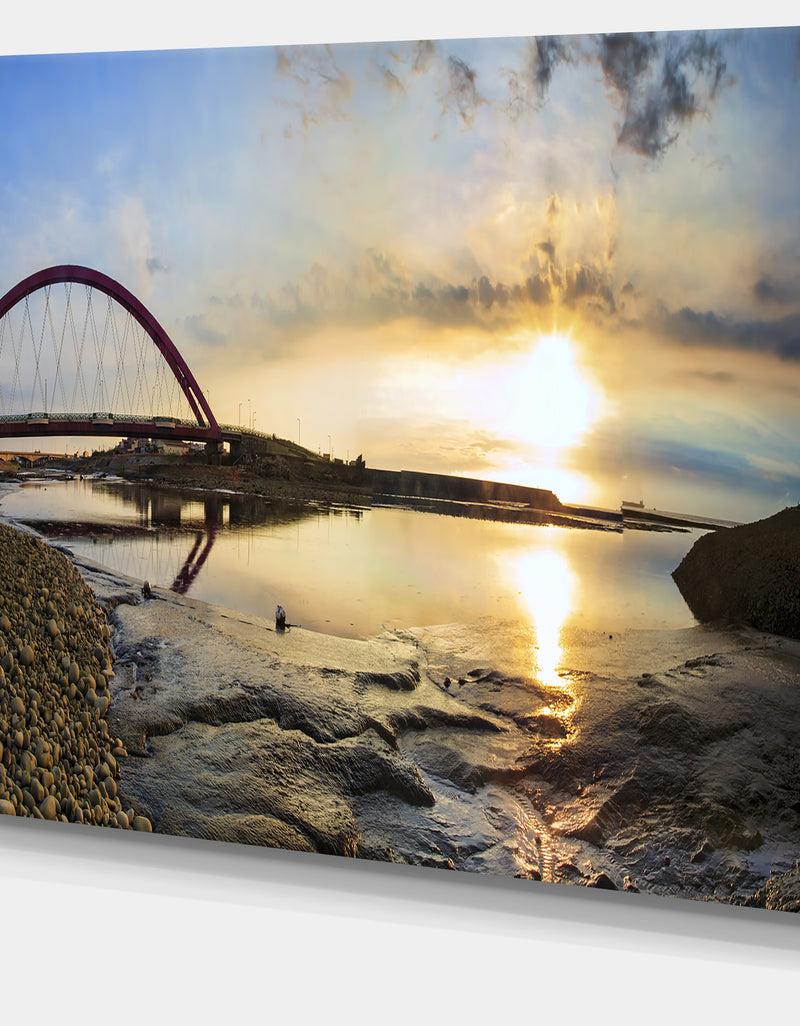 DesignQ Bridge Sunset Panorama - Seashore Wall Art On Canvas