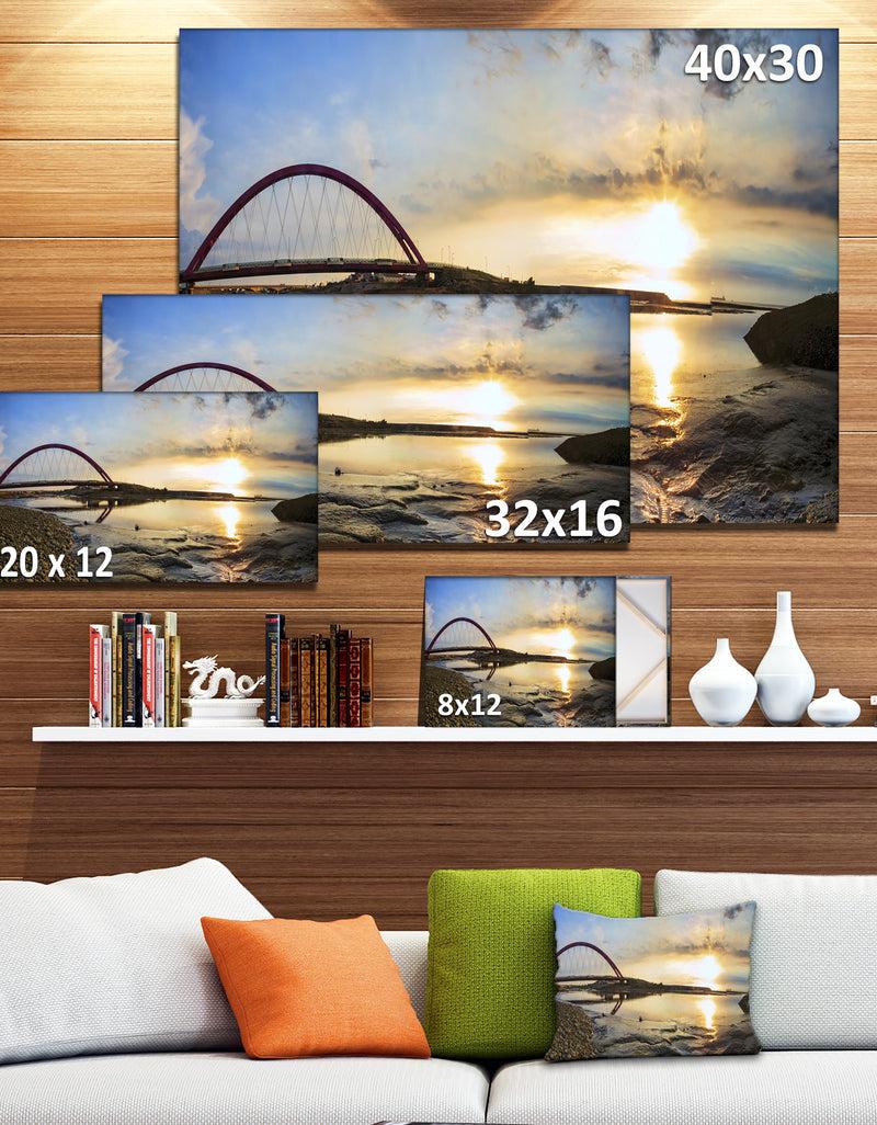 DesignQ Bridge Sunset Panorama - Seashore Wall Art On Canvas