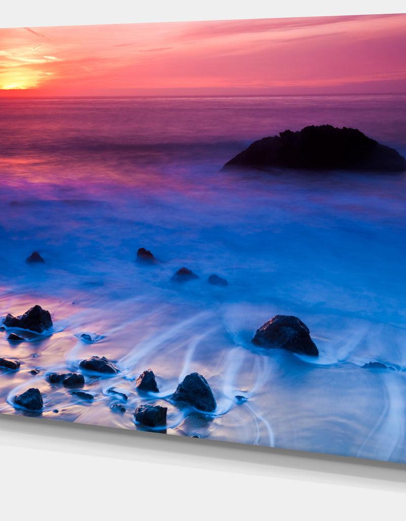 DesignQ Bright Colorful Rocky Coast Panorama - Extra Large Seashore Canvas Art