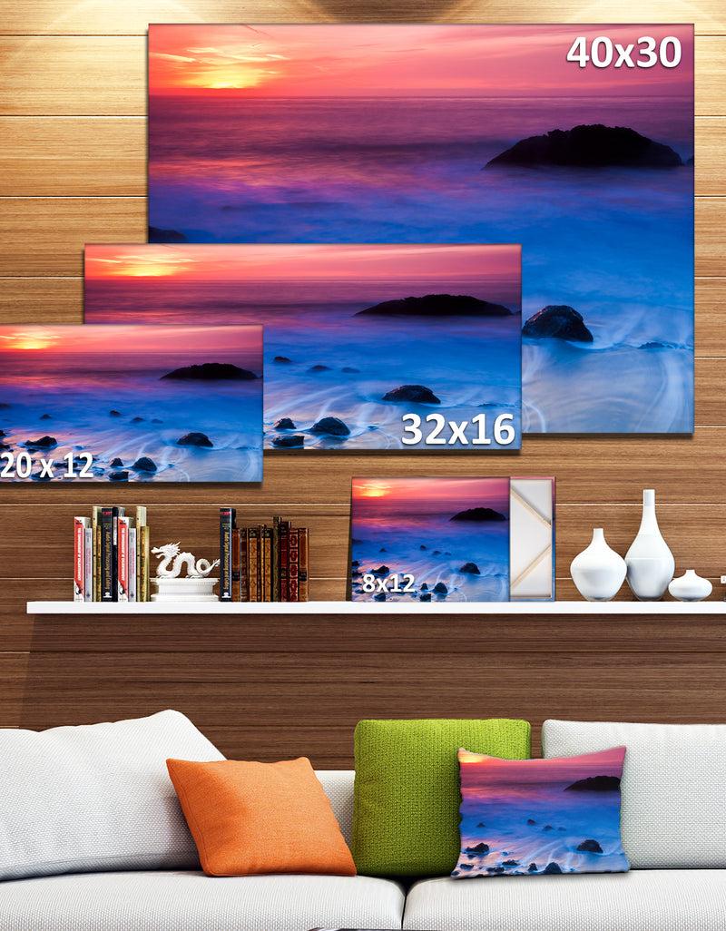 DesignQ Bright Colorful Rocky Coast Panorama - Extra Large Seashore Canvas Art