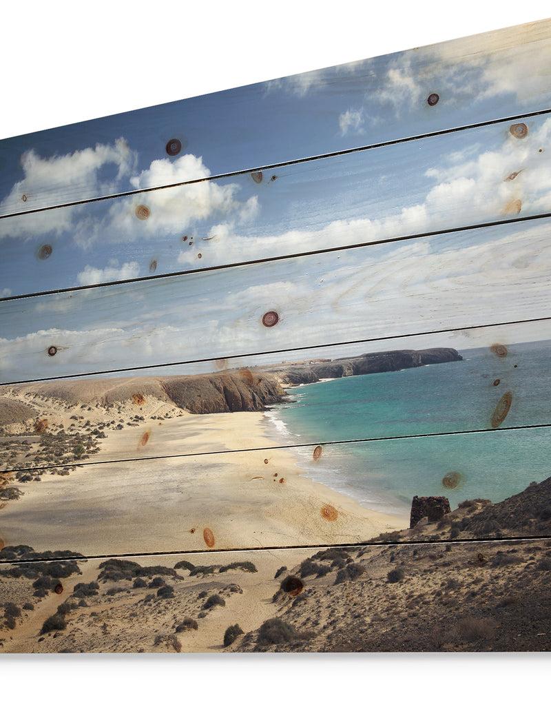 DesignQ Bright Seashore With Blue Waters - Seashore Print On Natural Pine Wood