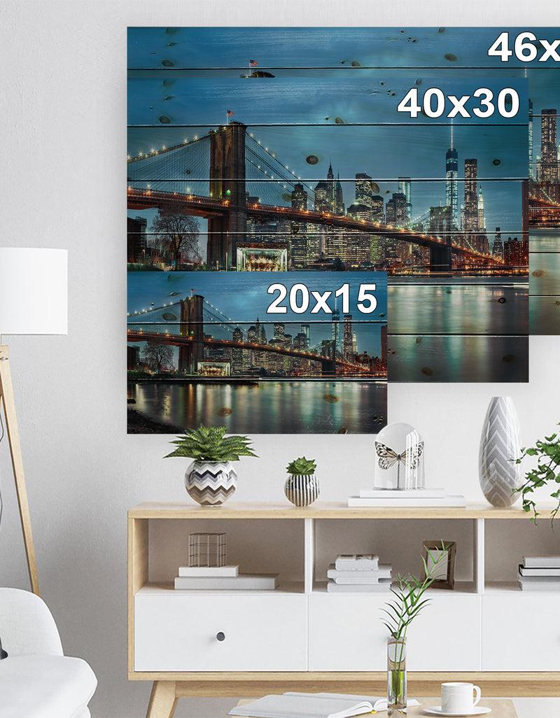 DesignQ Brooklyn Bridge And Skyscrapers - Cityscape Print On Natural Pine Wood