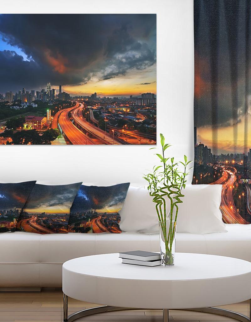 DesignQ Busy Elevated Highway in Kula Lumpur - Cityscape Canvas print