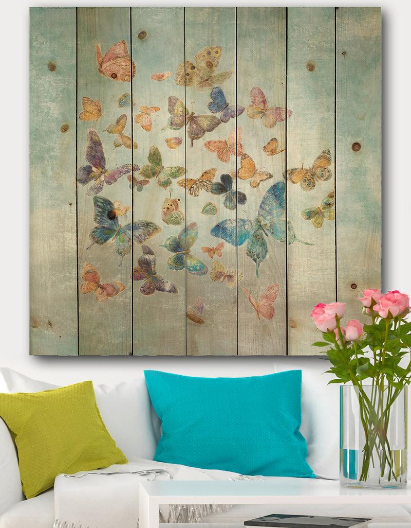 DesignQ Butterflies Dancing I - Wildlife Print on Natural Pine Wood