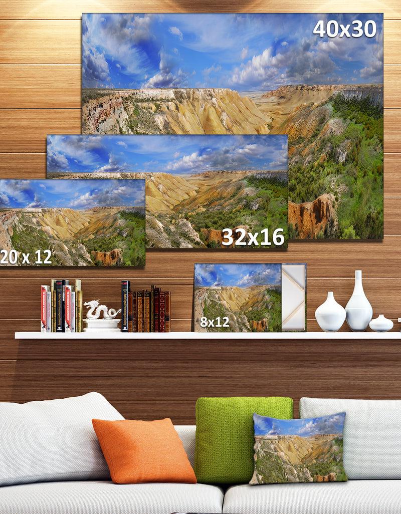 DesignQ Canyon On Slopes Of Plateau Ustyurt - Landscape Wall Artwork