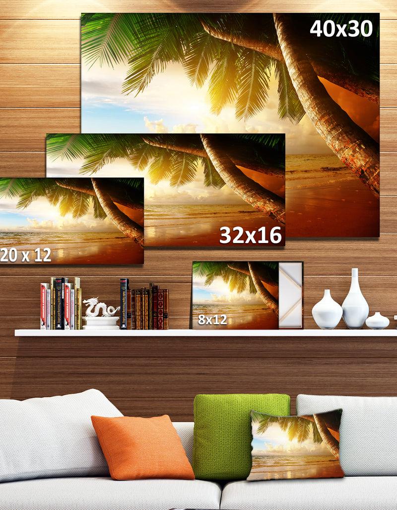 DesignQ Caribbean Beach Sunrise - Landscape Photo Canvas Art Print