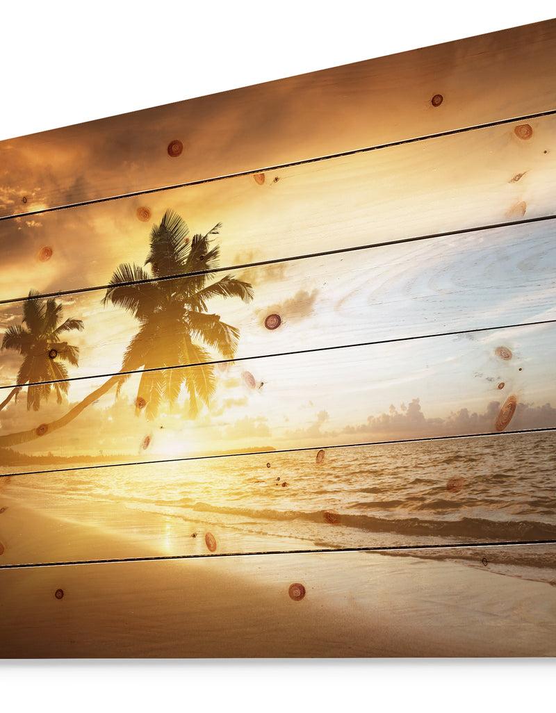 DesignQ Caribbean Seashore Sunset - Seascape Photography Print On Natural Pine Wood