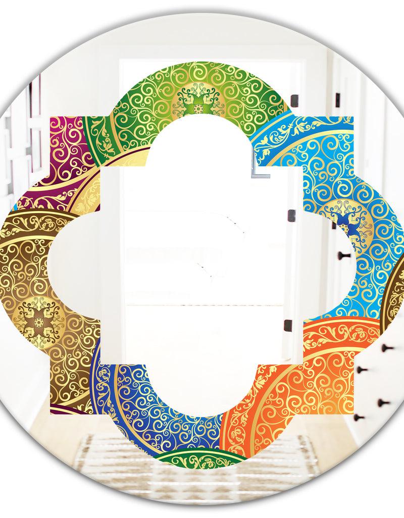 DesignQ Circular Retro Design IV - Modern Round Or Oval Wall Mirror - Quatrefoil