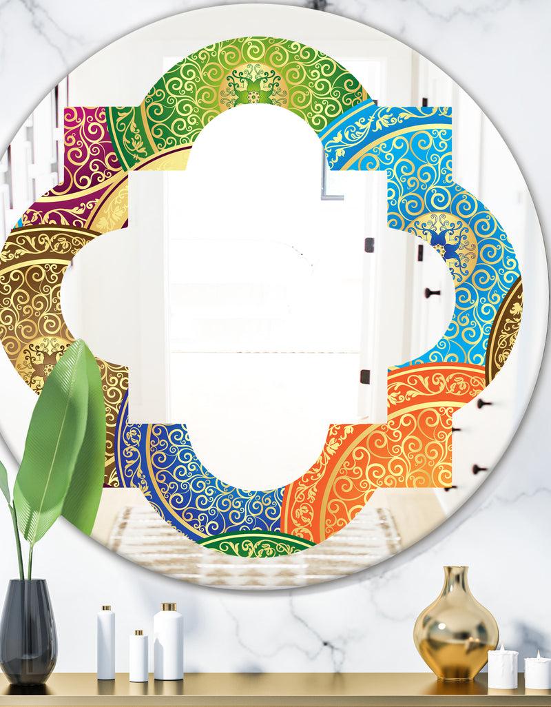 DesignQ Circular Retro Design IV - Modern Round or Oval Wall Mirror - Quatrefoil