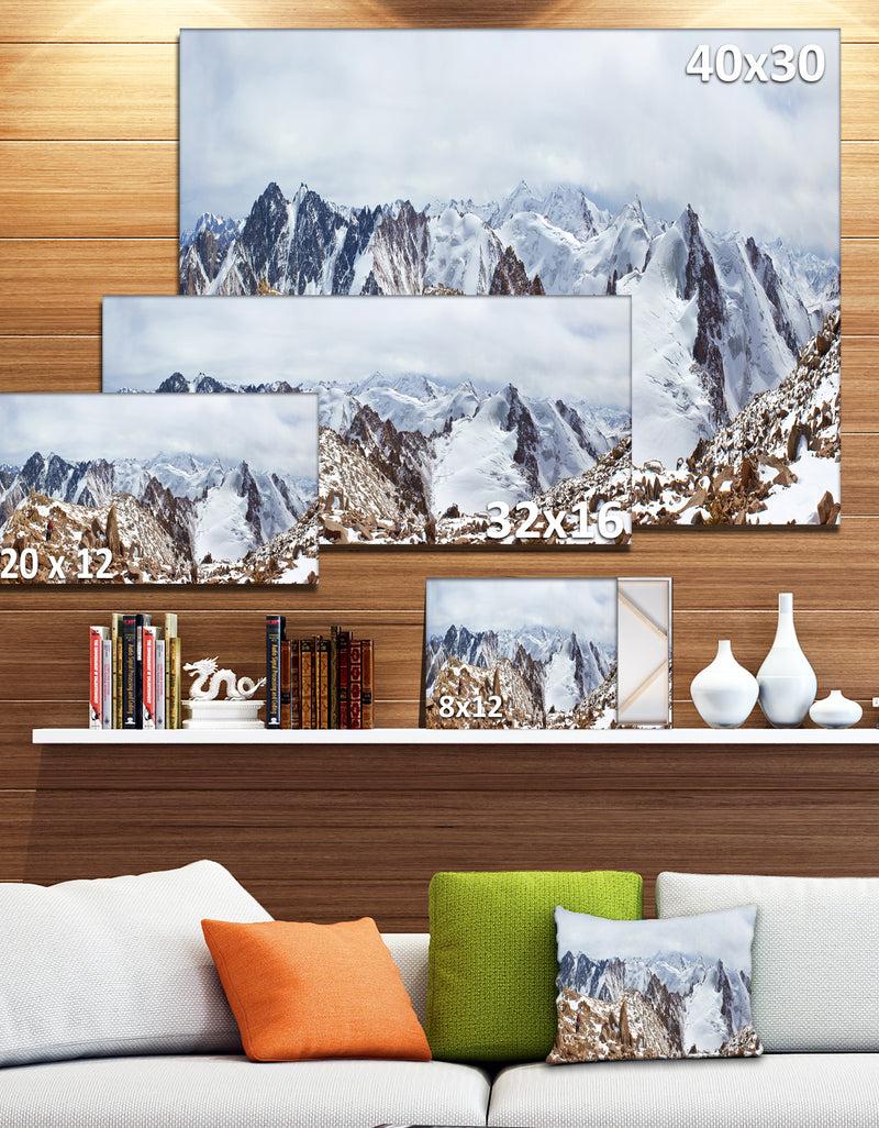 DesignQ Climbers On The Mountain Top - Landscape Wall Artwork