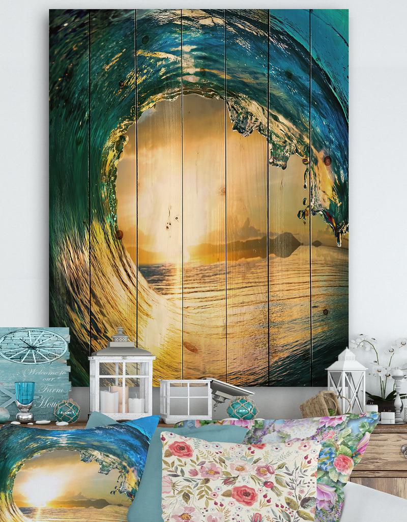 DesignQ Colored Ocean Waves Falling Down II - Modern Seashore Print on Natural Pine Wood