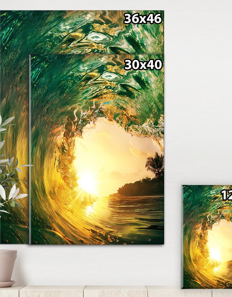 DesignQ Colored Ocean Waves Falling Down IV - Modern Seashore Canvas Art