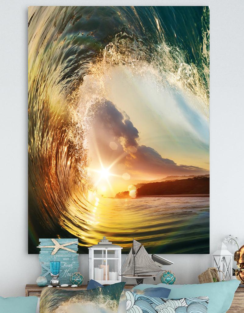 DesignQ Colored Ocean Waves Falling Down V - Modern Seashore Canvas Art
